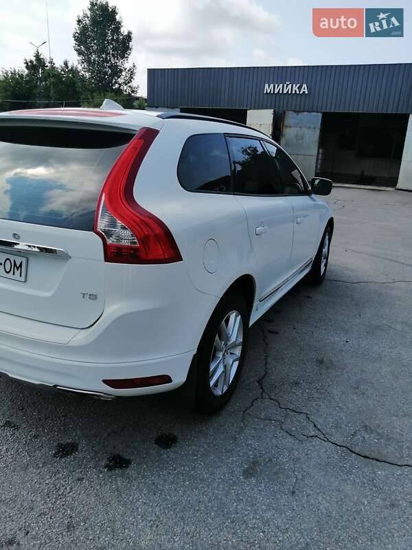 Внедорожник / Кроссовер Volvo XC60 2017 в Белой Церкви