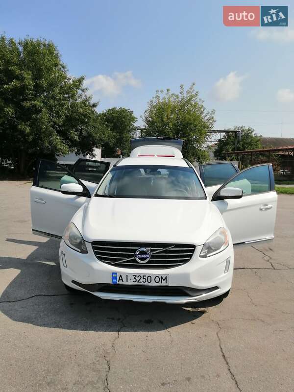 Внедорожник / Кроссовер Volvo XC60 2017 в Белой Церкви