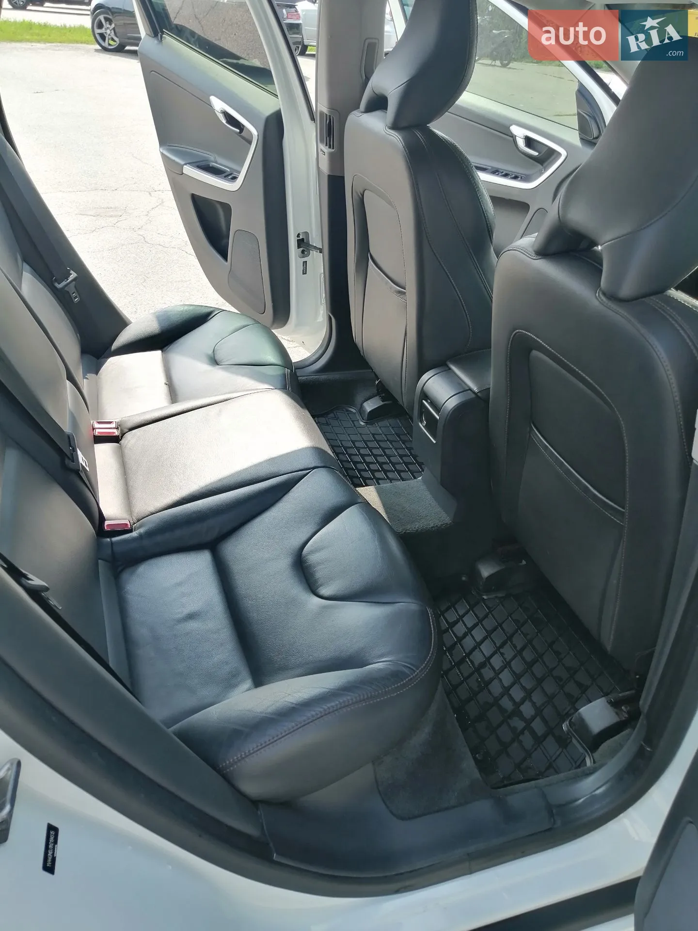 2017 Volvo XC60 - мініатюра 22