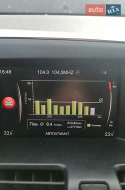 Внедорожник / Кроссовер Volvo XC60 2017 в 