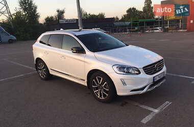 Внедорожник / Кроссовер Volvo XC60 2017 в Киеве