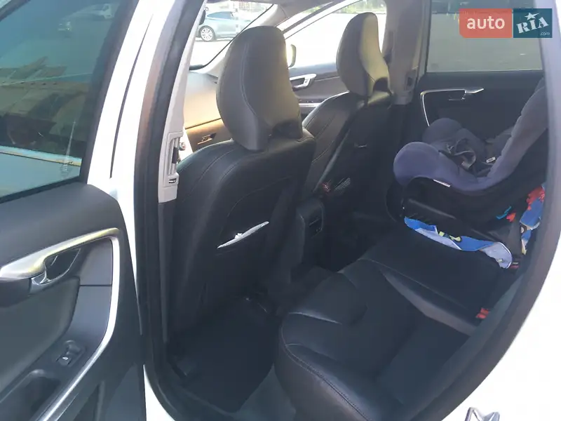 Volvo XC60 2017