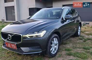 Внедорожник / Кроссовер Volvo XC60 2019 в 