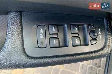Внедорожник / Кроссовер Volvo XC60 2017 в 