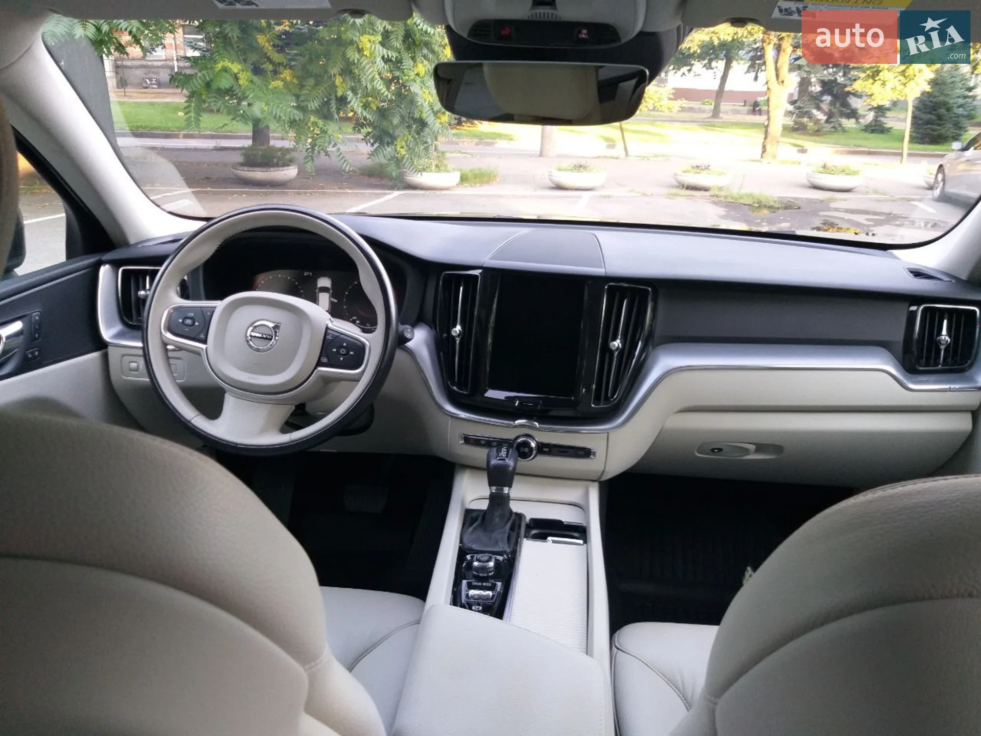 2018 Volvo XC60 - мініатюра 28