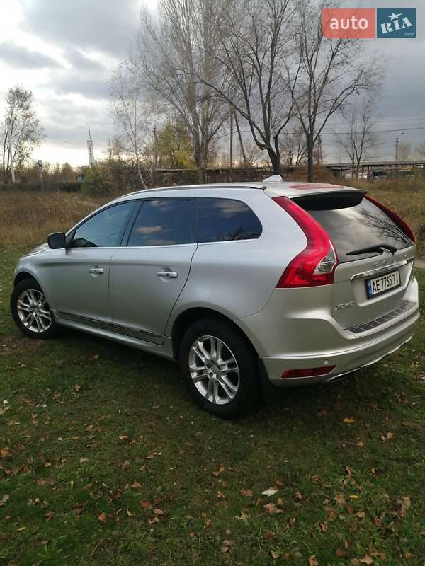 Внедорожник / Кроссовер Volvo XC60 2015 в Днепре