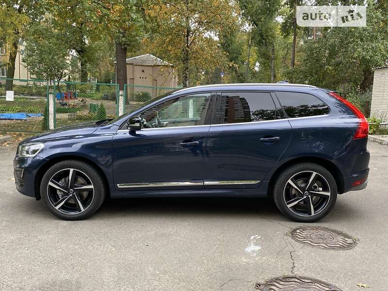 Внедорожник / Кроссовер Volvo XC60 2014 в Киеве