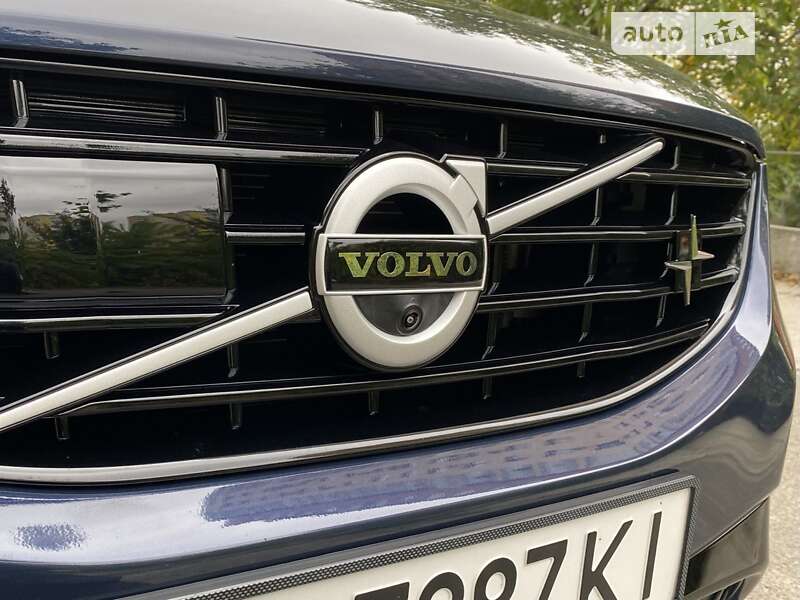 Внедорожник / Кроссовер Volvo XC60 2014 в Киеве