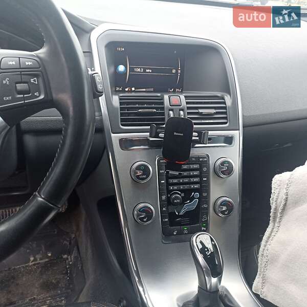 Позашляховик / Кросовер Volvo XC60 2017 в Кам'янець-Подільському