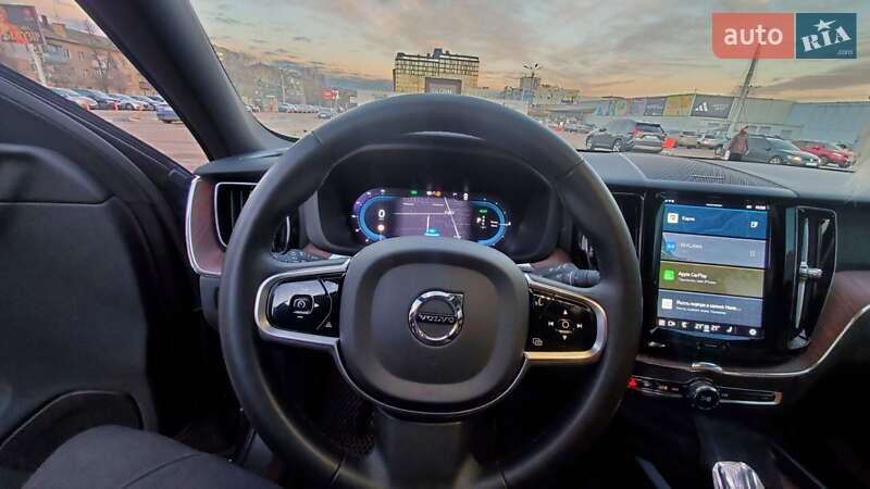 Внедорожник / Кроссовер Volvo XC60 2023 в Житомире