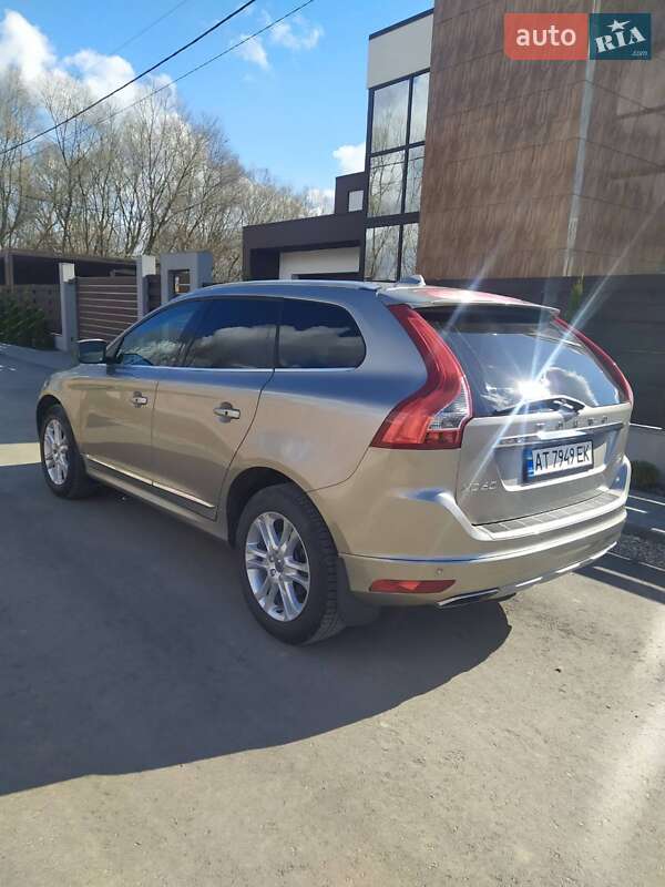 Внедорожник / Кроссовер Volvo XC60 2016 в Ивано-Франковске