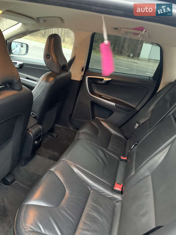 Позашляховик / Кросовер Volvo XC60 2010 в Снятині