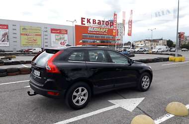 Внедорожник / Кроссовер Volvo XC60 2012 в Черновцах