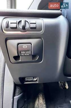 Внедорожник / Кроссовер Volvo XC60 2014 в 