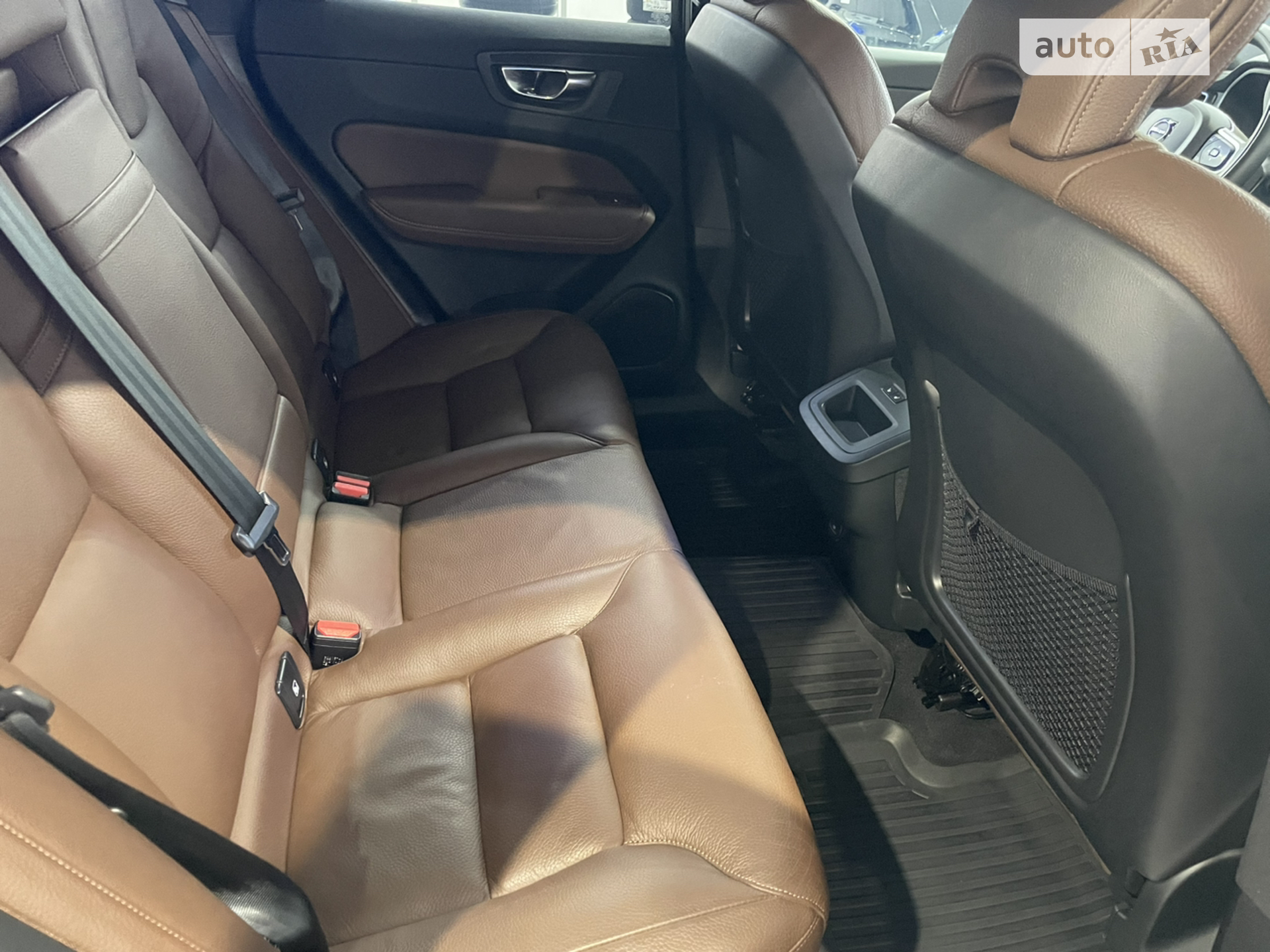 2021 Volvo XC60 - мініатюра 25