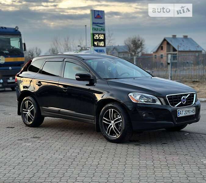 Внедорожник / Кроссовер Volvo XC60 2009 в Калуше