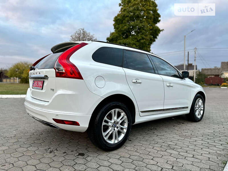 Внедорожник / Кроссовер Volvo XC60 2016 в Ровно