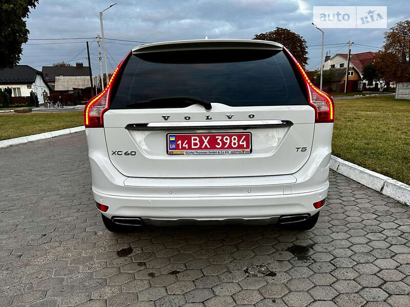 Внедорожник / Кроссовер Volvo XC60 2016 в Ровно