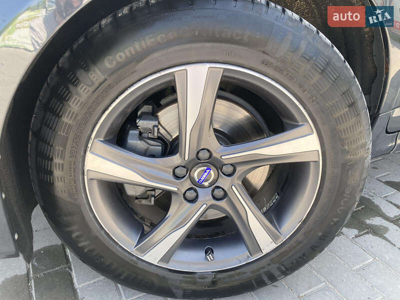 Позашляховик / Кросовер Volvo XC60 2015 в Кам'янець-Подільському