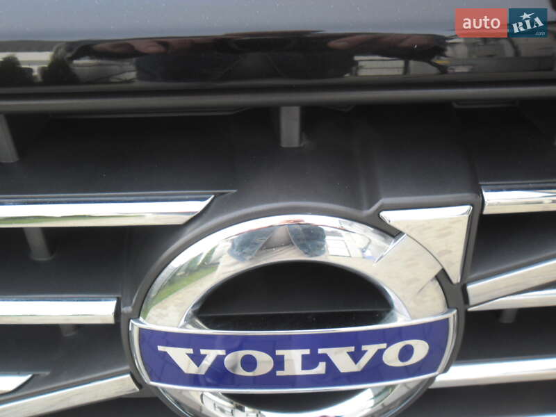 Внедорожник / Кроссовер Volvo XC60 2017 в Львове