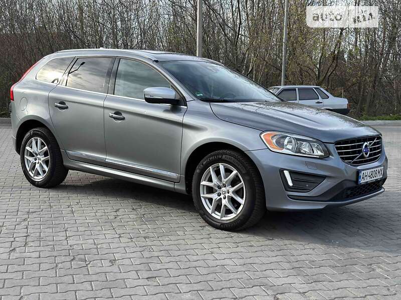 Внедорожник / Кроссовер Volvo XC60 2015 в Хмельницком