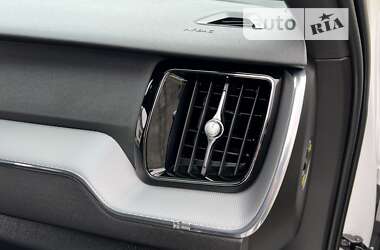 Позашляховик / Кросовер Volvo XC60 2021 в Рівному