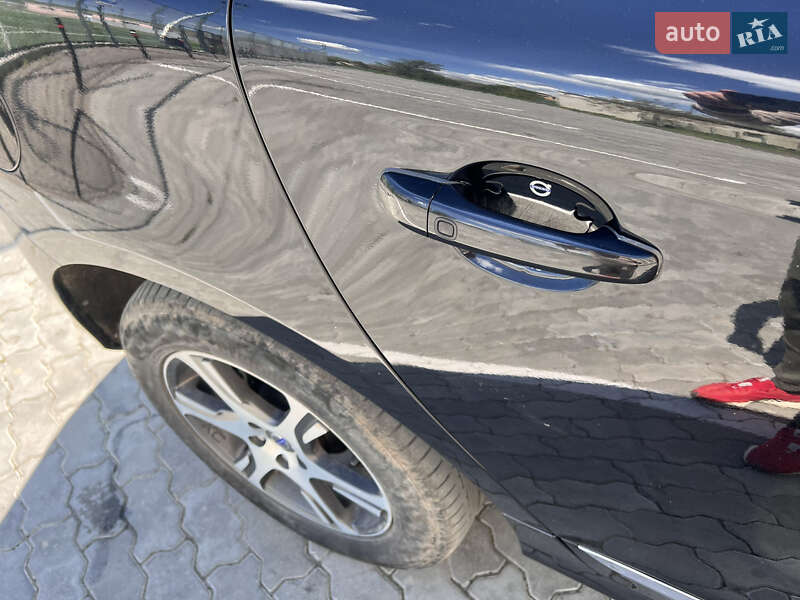Внедорожник / Кроссовер Volvo XC60 2013 в Львове фото 87 Внедорожник / Кроссовер Volvo XC60 2013 в Львове