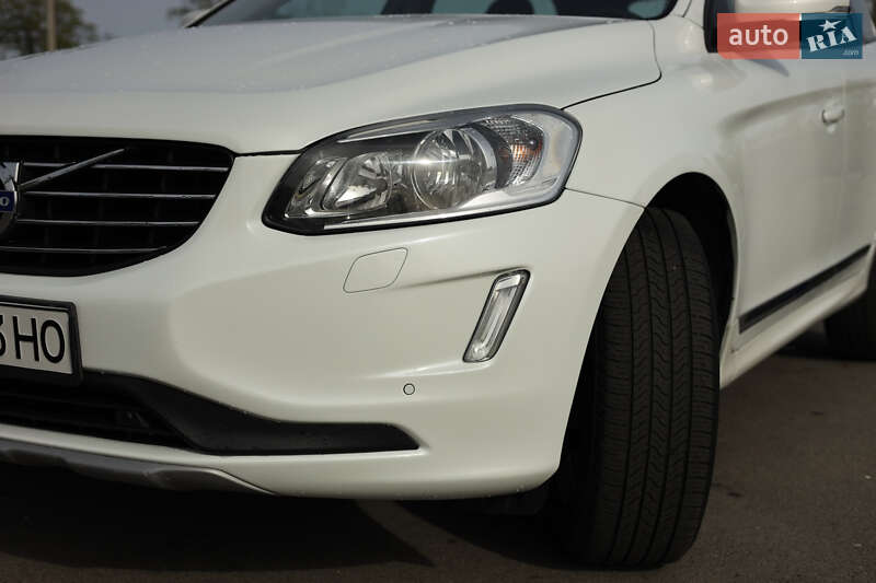 Позашляховик / Кросовер Volvo XC60 2017 в Києві