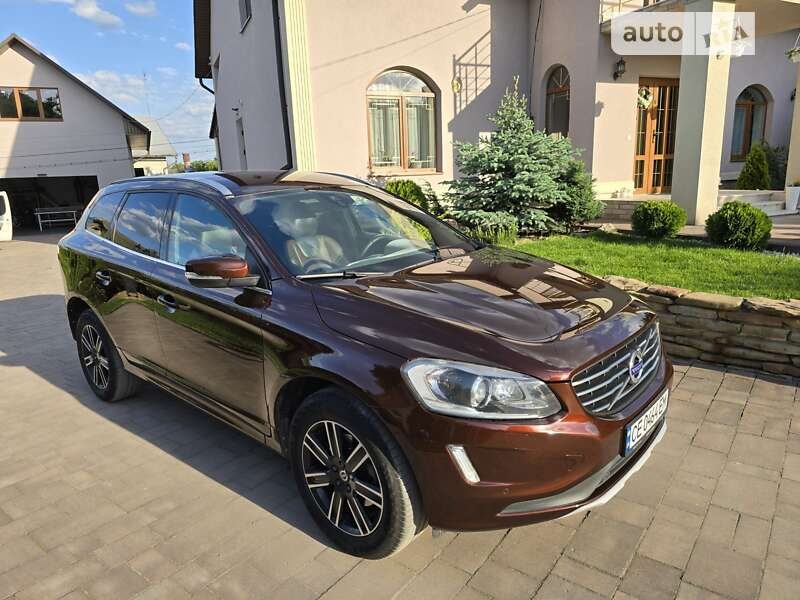 Внедорожник / Кроссовер Volvo XC60 2017 в Черновцах