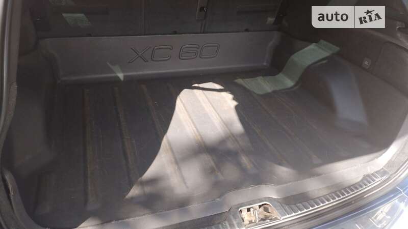 Внедорожник / Кроссовер Volvo XC60 2015 в Кропивницком