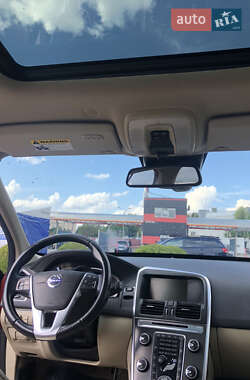 Внедорожник / Кроссовер Volvo XC60 2014 в 