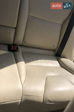 Внедорожник / Кроссовер Volvo XC60 2014 в 