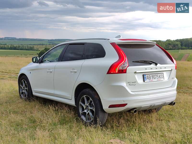 Внедорожник / Кроссовер Volvo XC60 2015 в Баре фото 21 Внедорожник / Кроссовер Volvo XC60 2015 в Баре