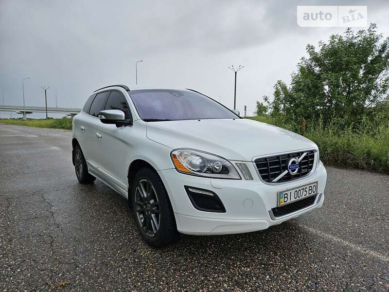 Позашляховик / Кросовер Volvo XC60 2012 в Полтаві