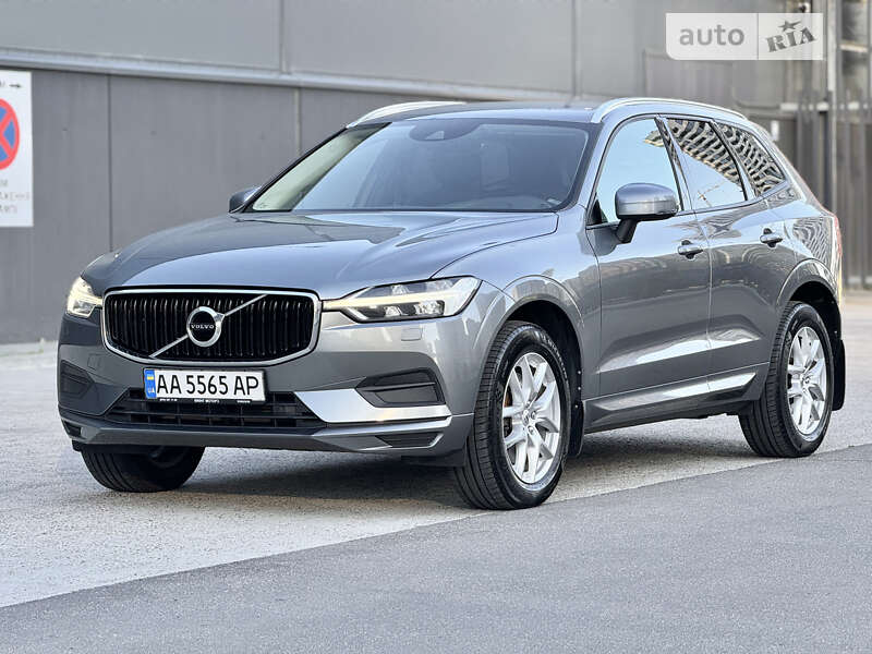Позашляховик / Кросовер Volvo XC60 2017 в 