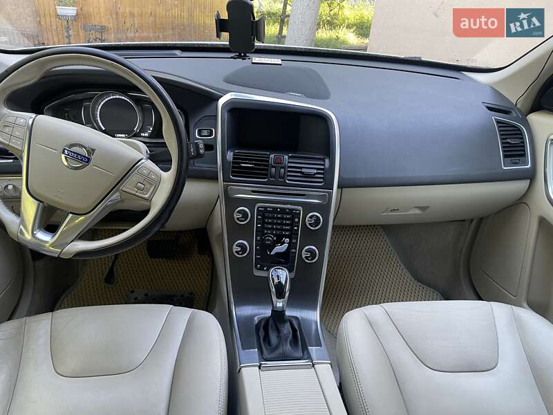 Volvo XC60 2015