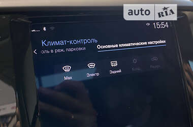 Внедорожник / Кроссовер Volvo XC60 2019 в Нововолынске