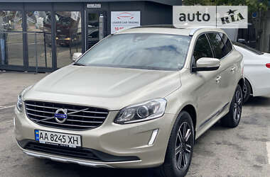 Внедорожник / Кроссовер Volvo XC60 2016 в Киеве