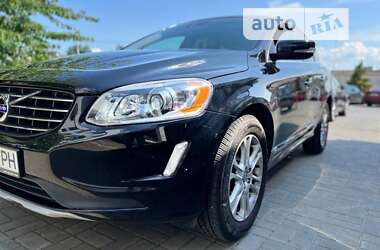 Внедорожник / Кроссовер Volvo XC60 2015 в Львове