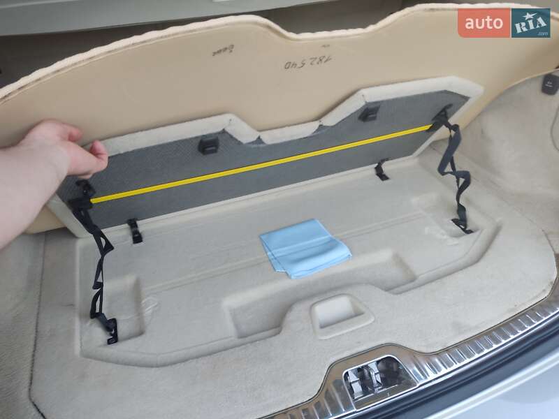 Внедорожник / Кроссовер Volvo XC60 2014 в Николаеве