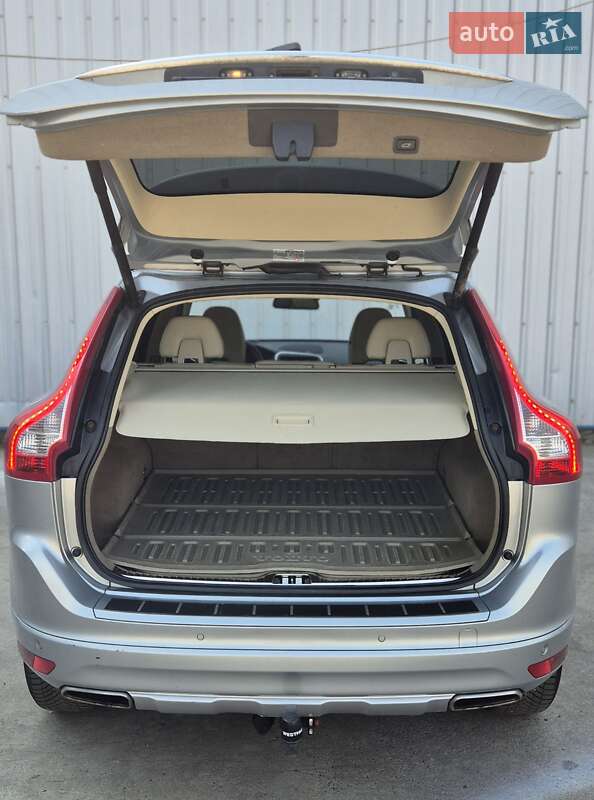 Внедорожник / Кроссовер Volvo XC60 2014 в Андрушевке