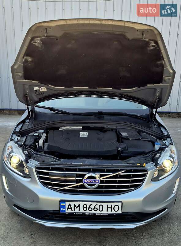 Внедорожник / Кроссовер Volvo XC60 2014 в Андрушевке