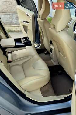 Внедорожник / Кроссовер Volvo XC60 2014 в 
