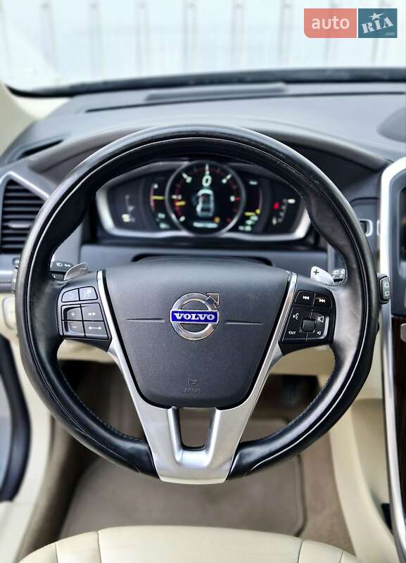 Внедорожник / Кроссовер Volvo XC60 2014 в Андрушевке