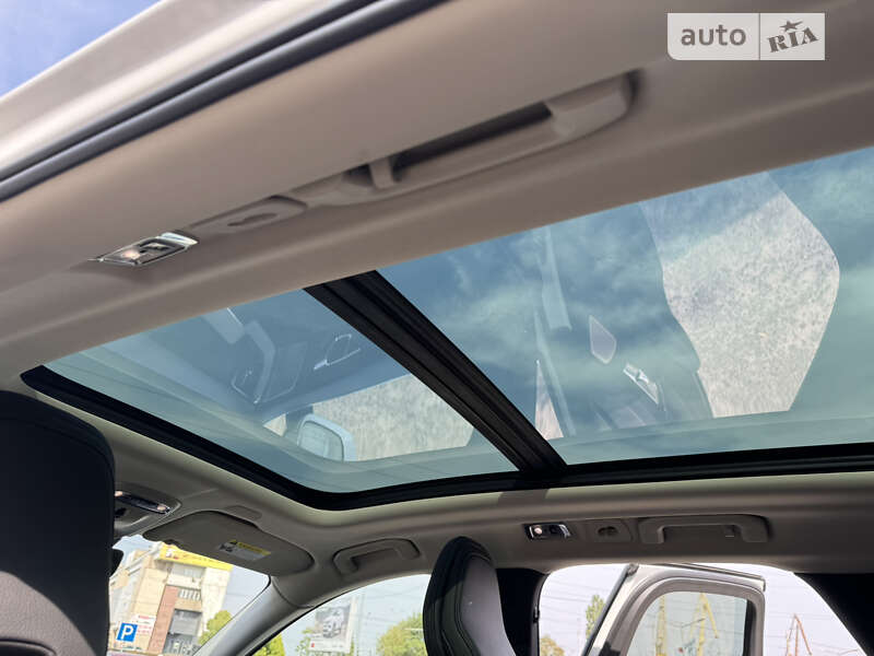 Внедорожник / Кроссовер Volvo XC60 2020 в Днепре