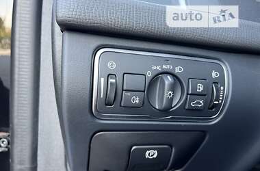 Внедорожник / Кроссовер Volvo XC60 2016 в 