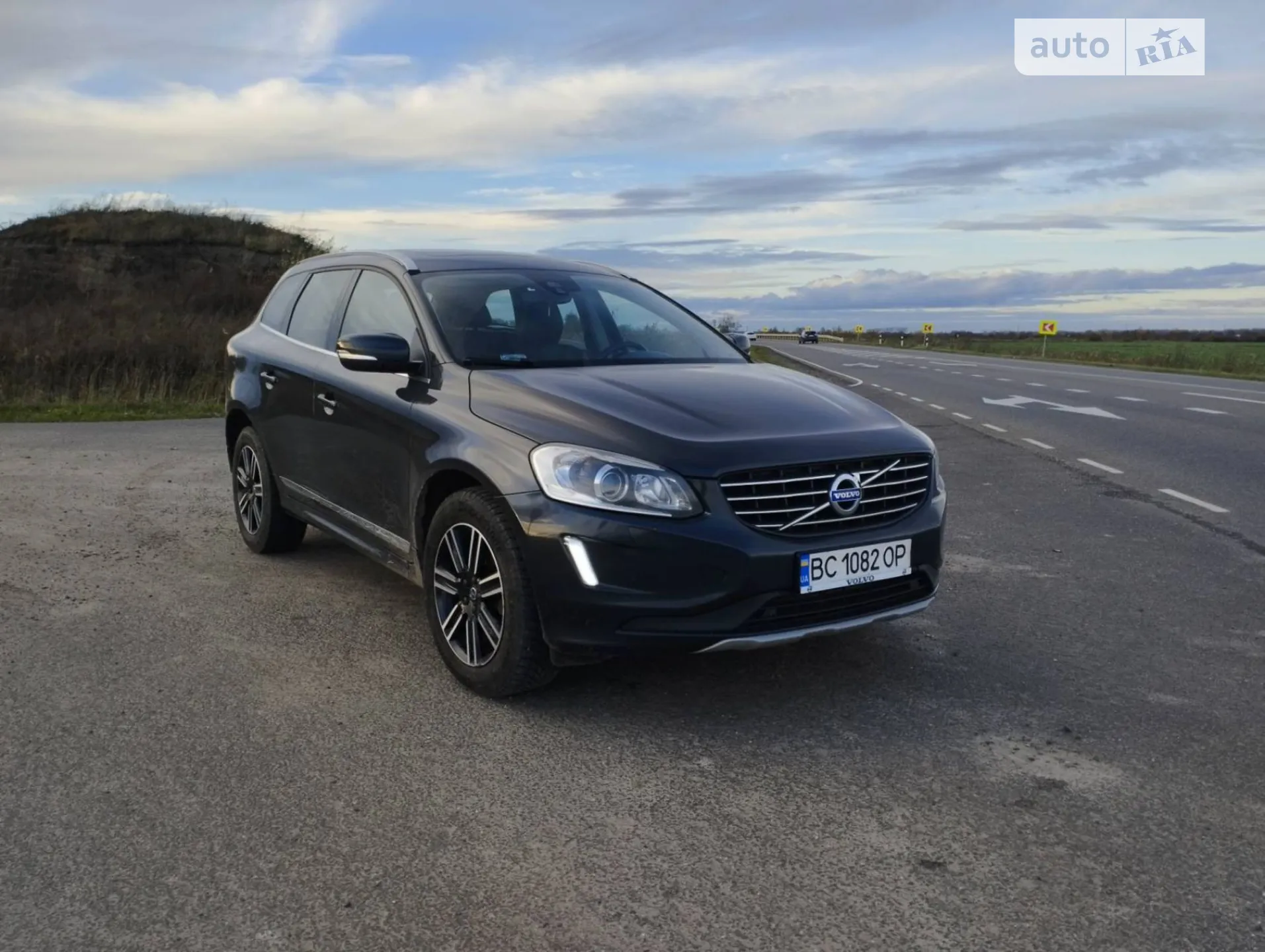 2017 Volvo XC60 - мініатюра 39