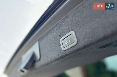 Позашляховик / Кросовер Volvo XC60 2017 в Києві