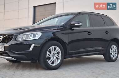 Позашляховик / Кросовер Volvo XC60 2015 в 