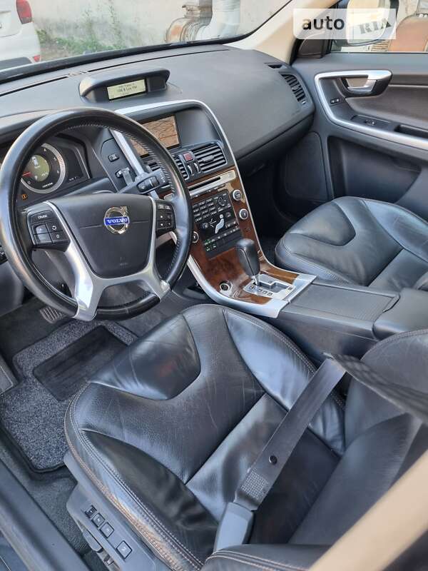 Внедорожник / Кроссовер Volvo XC60 2009 в Луцке
